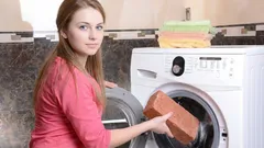 Errores comunes al usar la lavadora que pueden tener consecuencias: compruébalo