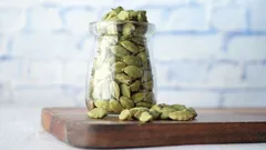 «La especia de la longevidad»: qué le hace realmente el cardamomo al organismo