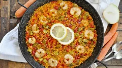 Esa paella por la que merece la pena reunir a todos en la mesa